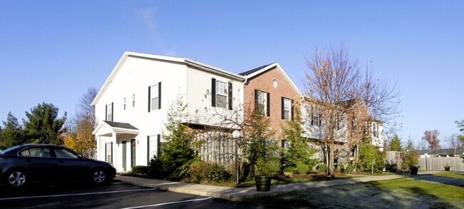 400 Waterside Ave NW unit 1, Canal Fulton, OH 44614 - photo 3