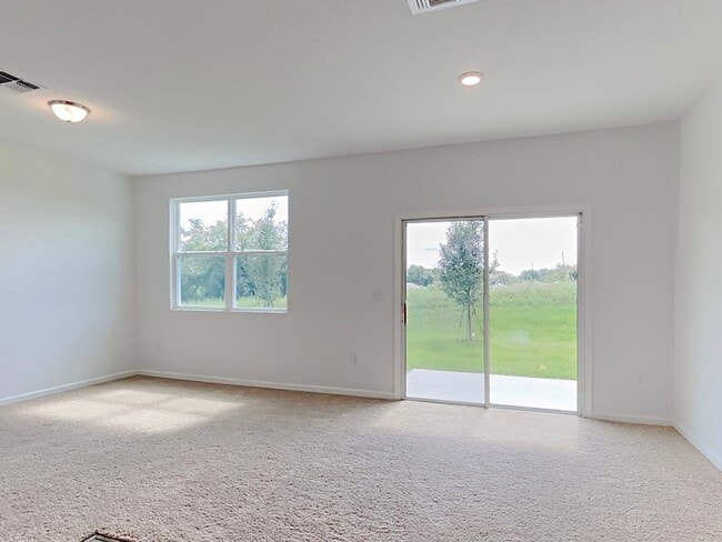 703 Madison Dr, Davenport, FL 33837 - photo 3