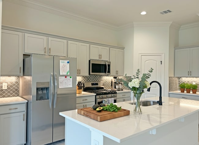 21284 Shadow Bend Dr, Covington, LA 70435 - photo 2