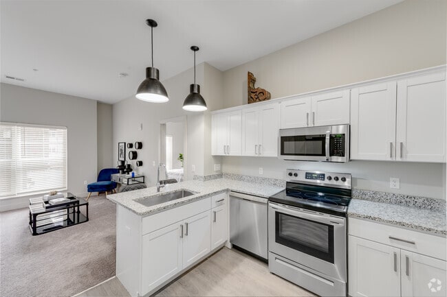 Gateway Lofts, Lansing, MI 48912 - photo 2