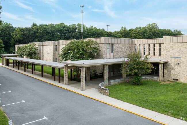 Benjamin Tasker Middle School in Bowie has a student-teacher ratio of 17 to 1.