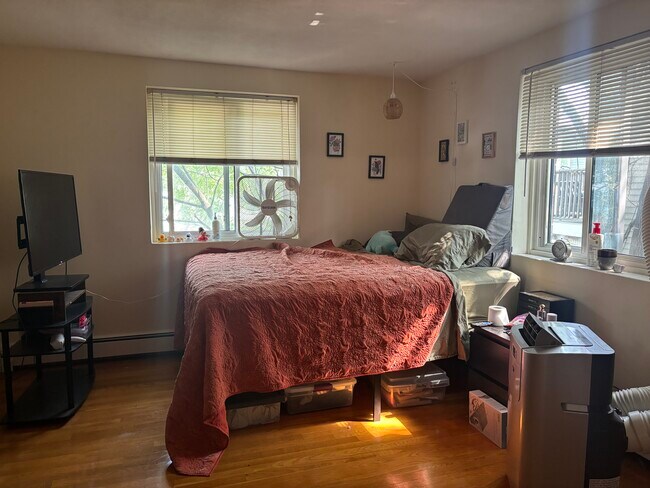 443 Washington St unit 404, Boston, MA 02124 - photo 5