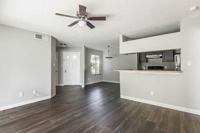 Park Village, Melbourne, FL 32935 - photo 7