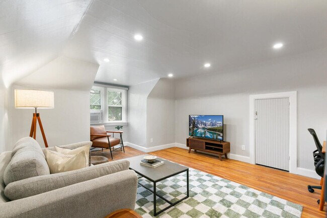 2619 E 12th Ave unit ID1239937P, Denver, CO 80206 - photo 3