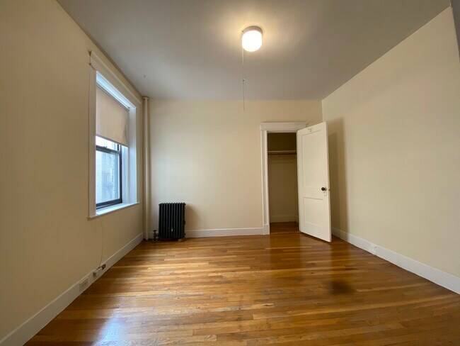 1157 Commonwealth Ave unit 114429, Allston, MA 02134 - photo 4