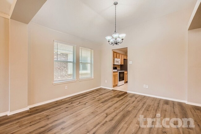 110 Forest Park Ln, Red Oak, TX 75154 - photo 4