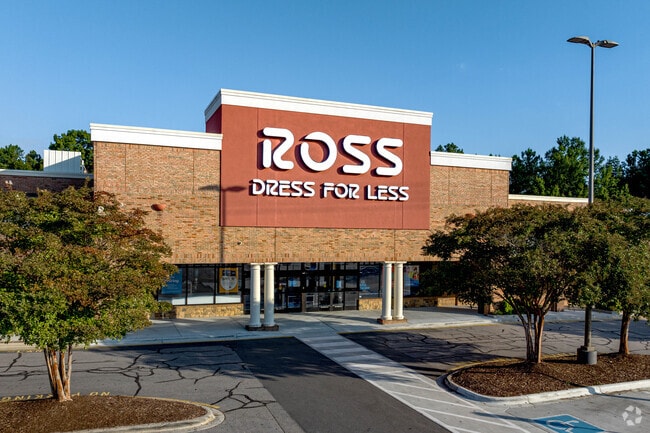 Crossroads Plaza includes many clothing stores for Crossroads shoppers.