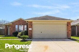 2115 Beacon Light Ln, Fresno, TX 77545