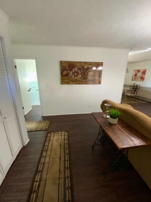 701 Carson St unit A, Greeneville, TN 37743 - photo 2