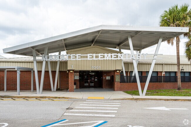 A view of the main entrance to Manatee Elementary School in Lake Worth, FL.