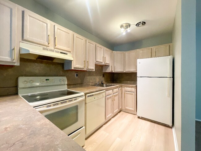46 Township Line Rd unit 209, Elkins Park, PA 19027 - photo 7