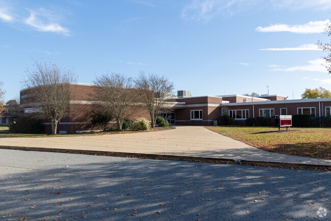 Apponequet Regional High School