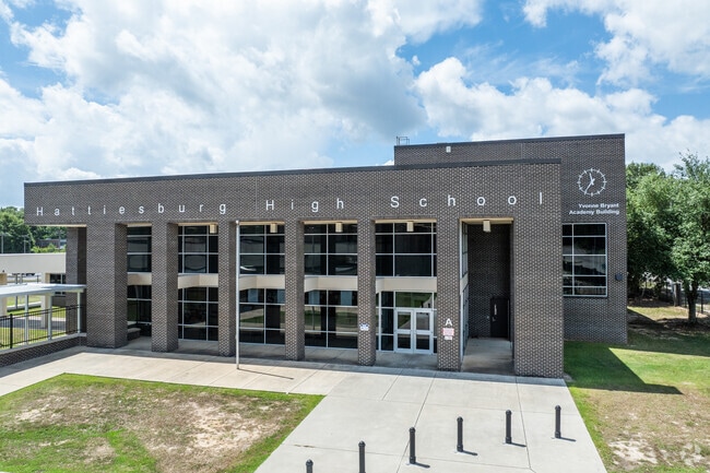 Hattiesburg High School is enrolls 964 students yearly.