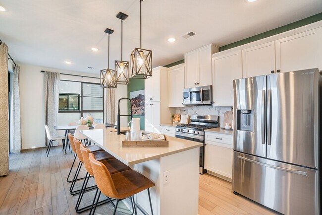 1980 S Holly St unit 36462138, Denver, CO 80222 - photo 6