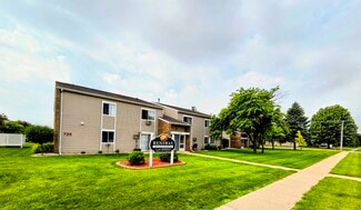 717-725 W Lincoln St, Waupun, WI 53963