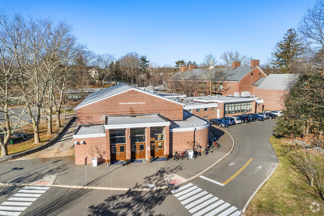 North Mianus School is a top choice school for students located in Riverside.