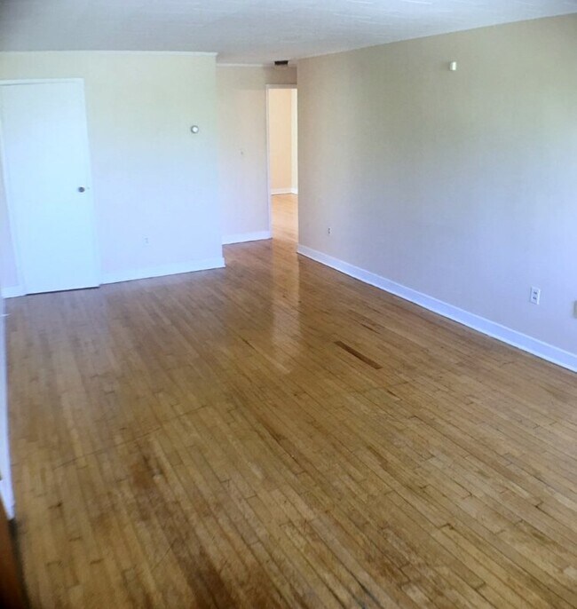 222 Summit St, Burlington, VT 05401