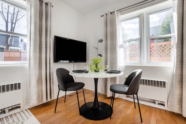 39-39 55th St unit ID1355610P, Queens, NY 11377 - photo 6