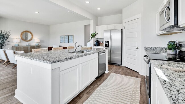 561 High Ridge Rd, Navassa, NC 28451 - photo 6