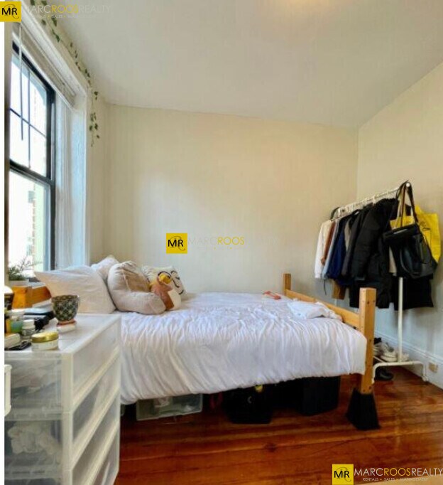 54 Babcock St unit 2, Brookline, MA 02446 - photo 6