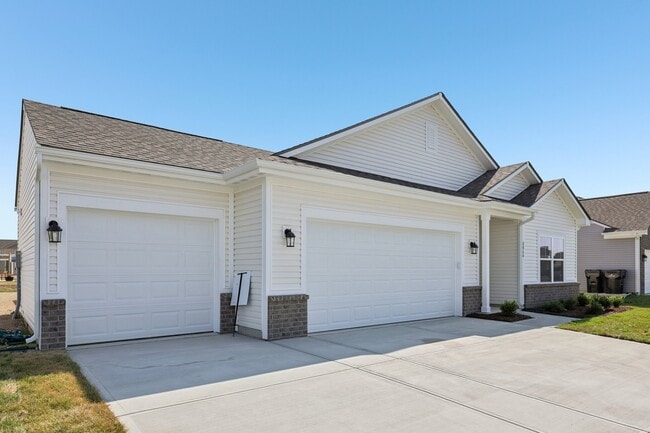 8064 Copperleaf Ln, Pendleton, IN 46064 - photo 2