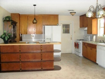 803 Carmen St, Killeen, TX 76541 - photo 4