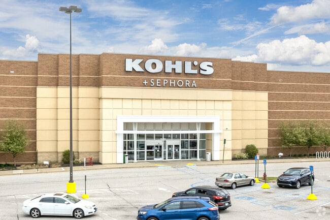 Eastgate Mall features stores like Kohl's for nearby Dry Run shoppers to use.