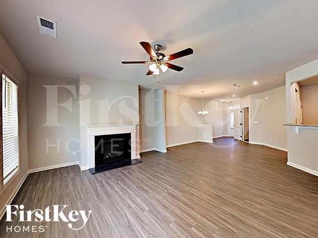 3196 Baylor Cir, McDonough, GA 30253 - photo 2