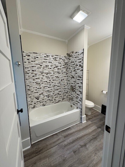 219 S 4th St unit Upper Unit, Stoughton, WI 53589 - photo 4