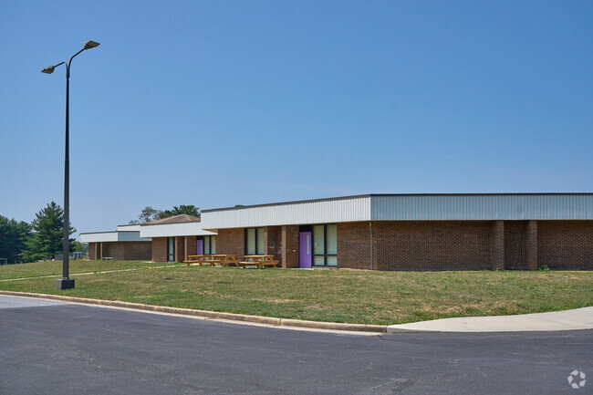 Old Forge Elementary School serves students in Washington County, Maryland.