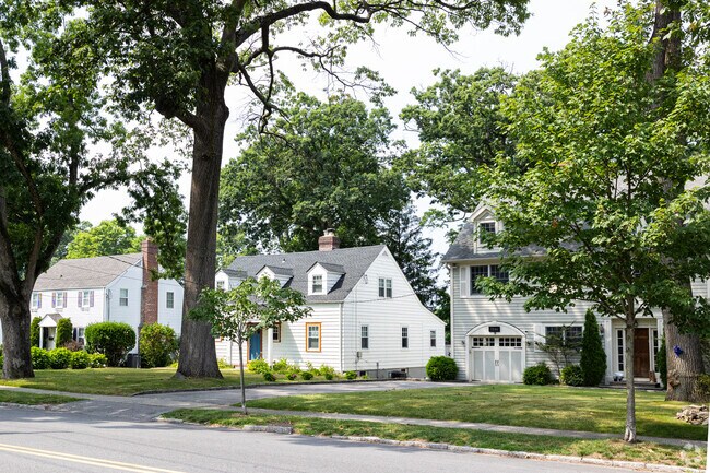 Rows of classic American homes can be seen on Pelhamdale Avenue in Pelham Manor.