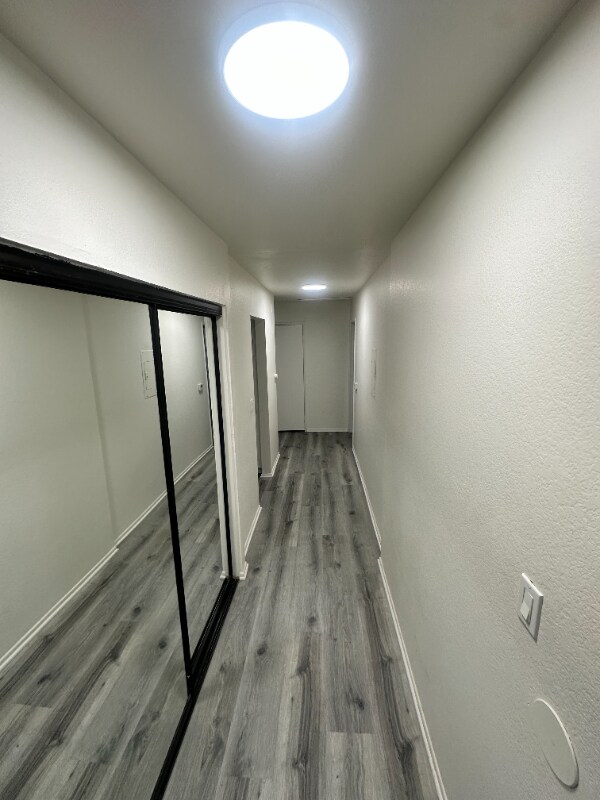 7040 Haskell Ave, Van Nuys, CA 91406 - photo 2