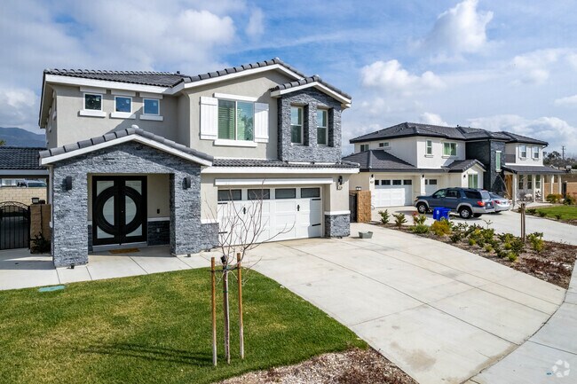 Newly constructed homes have a modern aesthetic in Fontana, CA,