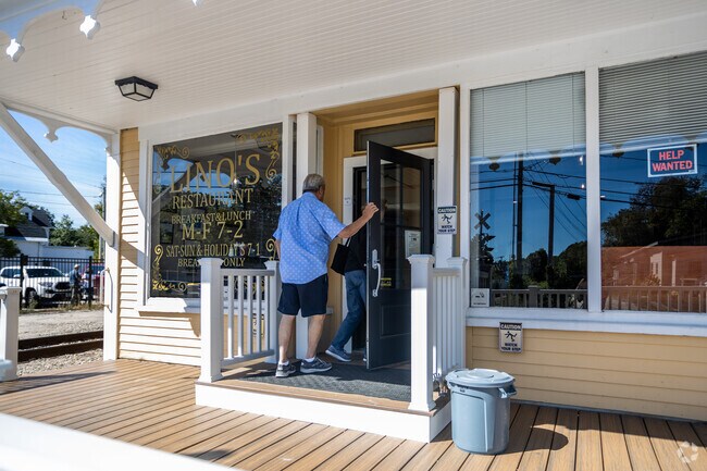 Lino's Restaurant, a classic American diner, is a beloved spot in Wakefield known for its delicious breakfast and lunch fare served in a cozy, welcoming atmosphere.