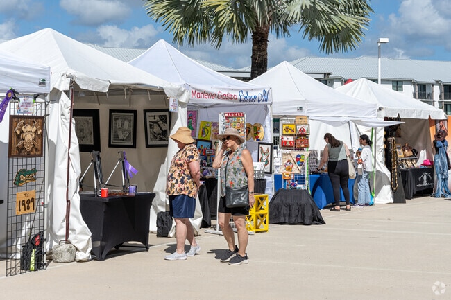 Art and Music Fest in the Pines is an annual City Center tradition.