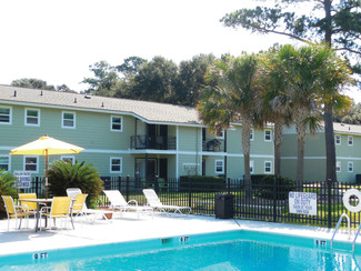 1700 Whipple Rd, Mount Pleasant, SC 29464