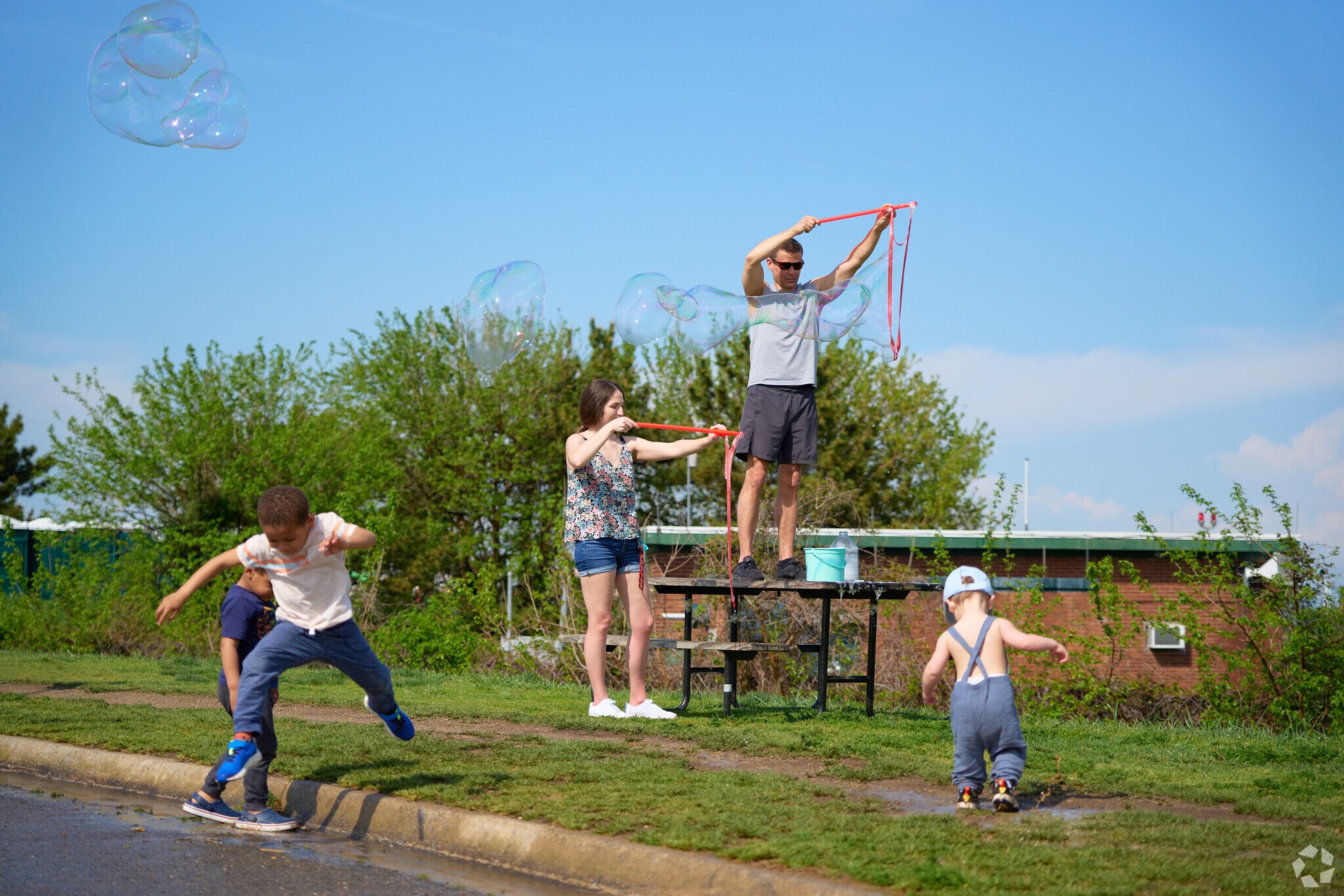 Gulf Branch residents can enjoy Gravelly Point Park by Reagan International Airport.
