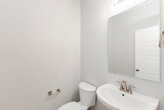 5094 S Amorita Ave, Meridian, ID 83642