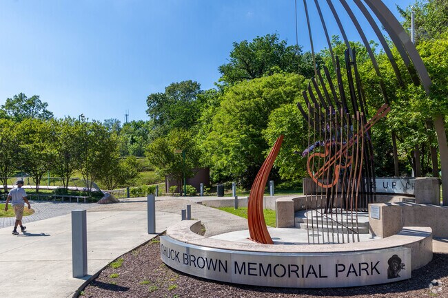 Langdon Park is a hot spot for people looking to enjoy the outdoors in Woodridge.