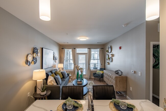 Gateway Place | Greeley, CO Apartments