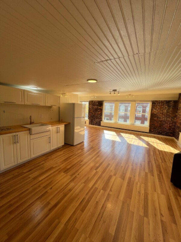 119 W Main St unit K, Charlottesville, VA 22902 - photo 2