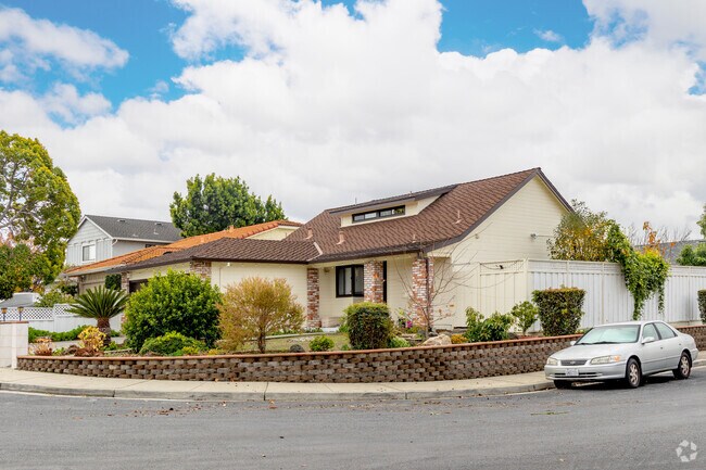 Craftsman homes in Heritage are known for their low-pitched gabled roofs.