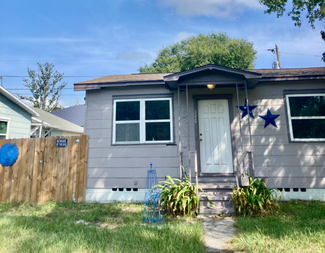 3229 49th St N, Saint Petersburg, FL 33710