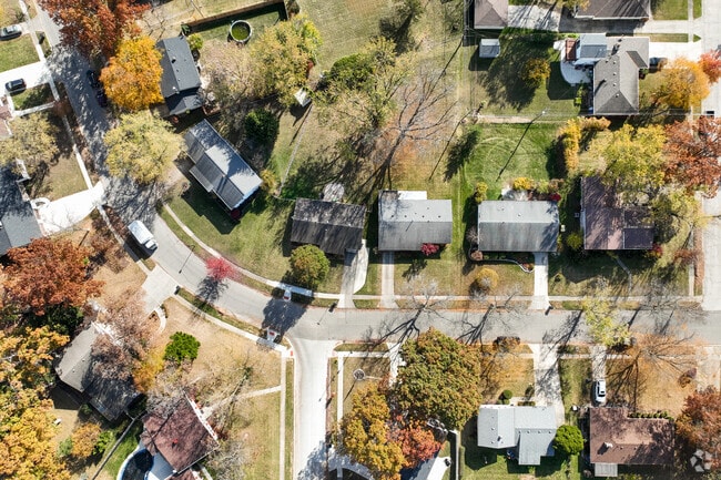 Brentwood Park is a lovely residential community outside of Fort Wayne with plenty of amenities.