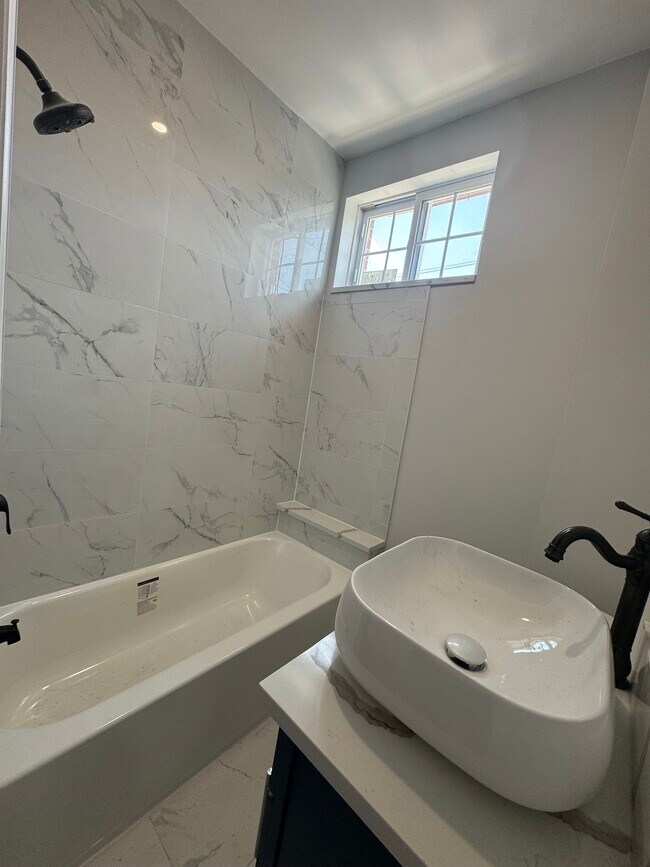 1850 S 23rd St unit 2, Philadelphia, PA 19145 - photo 7