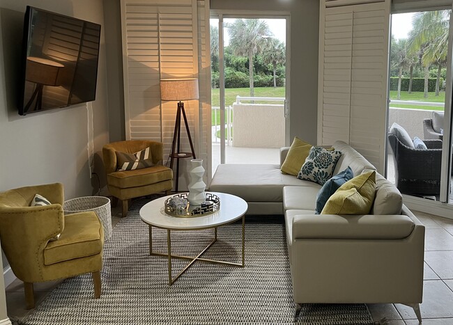 Atlantic View Beach Club unit T-4, Hutchinson Island, FL 34949 - photo 3