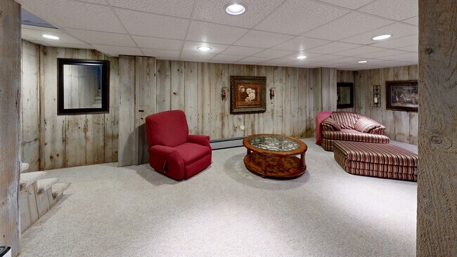 26 Beech Rd, Enfield, CT 06082 - photo 2