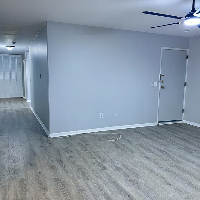 197 N Beverwyck Rd unit 1, Lake Hiawatha, NJ 07034 - photo 3