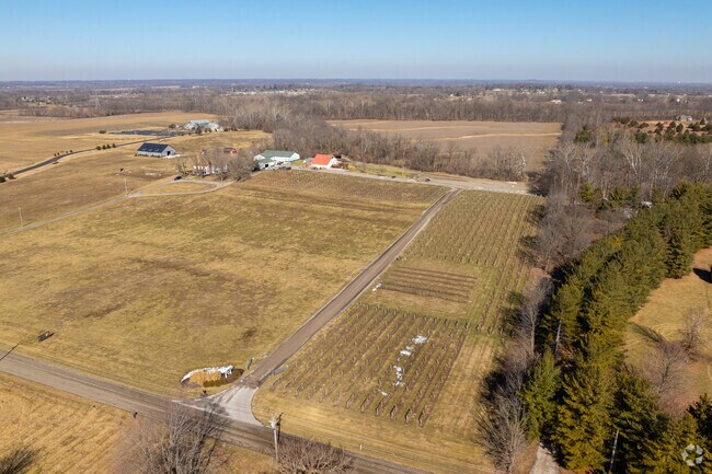 Mallow Run Winery is a Bargersville draw with live music and events, located about 5 miles out of town with a tasting room set in an 1870s barn.