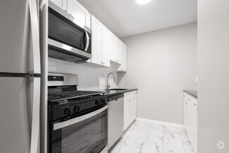 8200 Wisconsin Ave, Bethesda, MD 20814